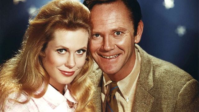 image de la news "Elle n'était pas aussi douce que Samantha" : la face cachée d'Elizabeth Montgomery, la star de Ma sorcière bien-aimée