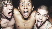 image de la news "Skins US" provoque en photos
