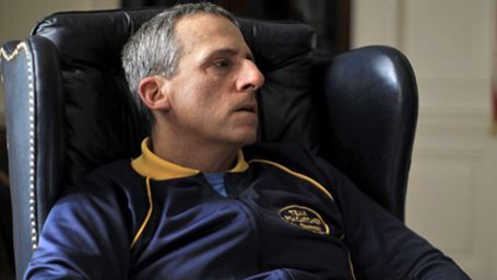 1ère photo de "Foxcatcher" : il fait moins rire, d'un coup, Steve Carell...