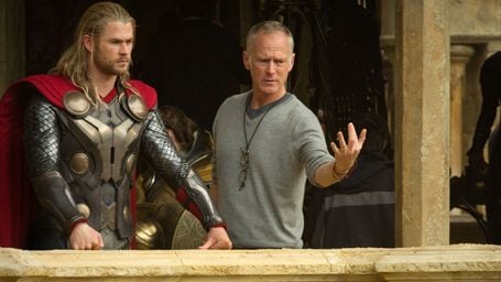 image de la news Sur le tournage de "Thor 2" : Chris Hemsworth fait parler la foudre ! [INTERVIEW]