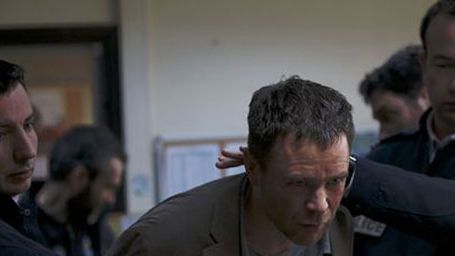 image de la news Bande annonce SMS : Guillaume De Tonquédec en mauvaise posture