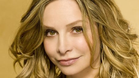 image de la news Supergirl : la super-héroïne recrute Ally McBeal ! 