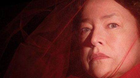 image de la news American Horror Story : Kathy Bates de retour à l’Hotel