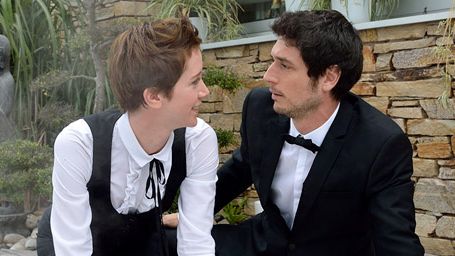 image de la news Bande-annonce Les Bêtises : Jérémie Elkaïm à la recherche de sa mère biologique