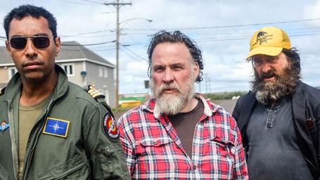 image de la news Bande-annonce Je suis mort mais j'ai des amis : Bouli Lanners en rocker