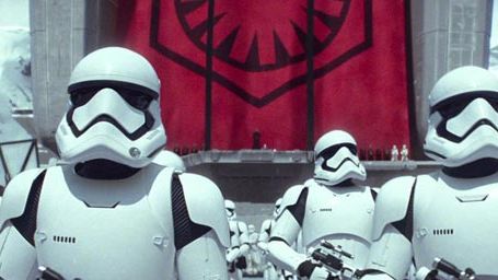 image de la news Star Wars envahit les vitrines des Galeries Lafayette pour Noël
