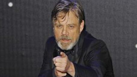image de la news Star Wars 8 : Mark Hamill fait peur aux fans !