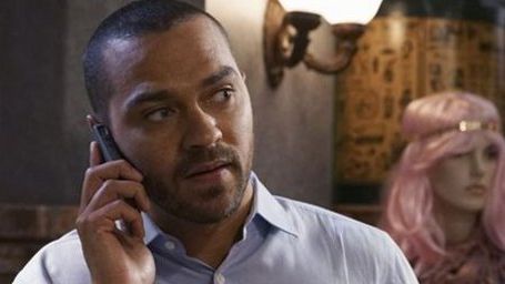 image de la news Grey's Anatomy : Shonda Rhimes réagit à la pétition pour le départ de Jesse Williams