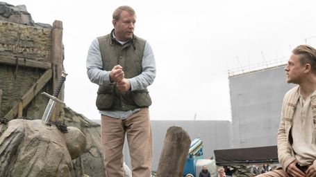 image de la news King Arthur : le film de Guy Ritchie repoussé 