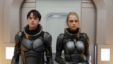 image de la news Cara Delevingne et Dane DeHaan réagissent aux tweets de Luc Besson sur le tournage de Valérian