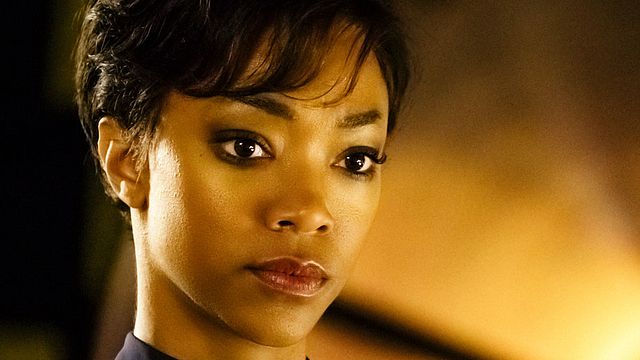 image de la news Star Trek Discovery : Michelle Yeoh et Sonequa Martin-Green s'affichent sur de nouvelles photos