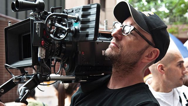 image de la news Steven Soderbergh : sa série interactive avec Sharon Stone se précise