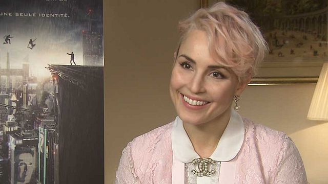 image de la news Seven Sisters : "Ces 7 personnages sont différentes facettes de moi" confie Noomi Rapace