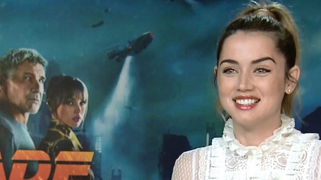 image de la news Blade Runner 2049 : Ana de Armas confie "Ça m'a pris un moment pour m'habituer à Ryan Gosling"