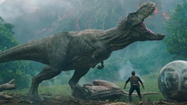 image de la news Jurassic World 2 : le T-Rex, les vélociraptors et Jeff Goldblum reviennent dans la bande-annonce explosive de Fallen Kingdom 