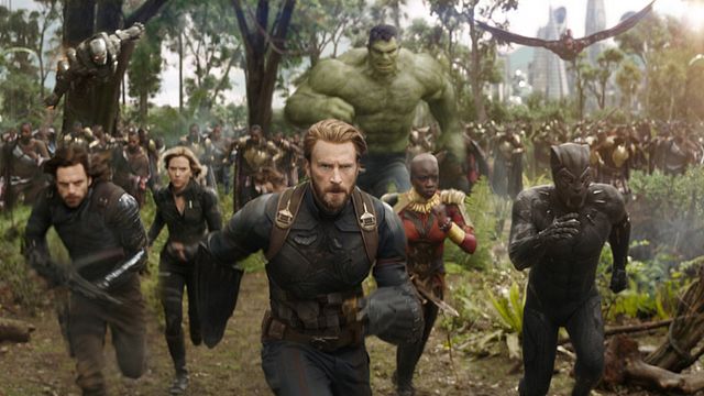image de la news Avengers 3 : 22 héros, 1 méchant, 6 Pierres de l'Infini, ... et 15 couvertures d'Entertainment Weekly