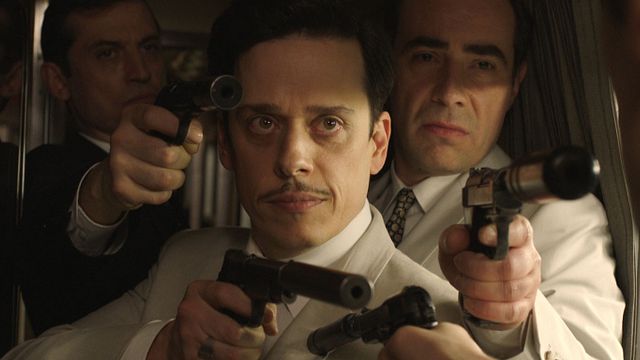 image de la news Au service de la France : Arte annonce une saison 2 haute en couleur pour sa série d'espionnage parodique