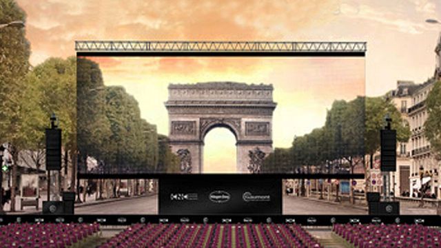image de la news Les Visiteurs projeté en plein air sur les Champs-Elysées le 1er juillet 