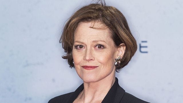 Alien 5 : Sigourney Weaver affirme que le film de Neill Blomkamp n'est pas enterré