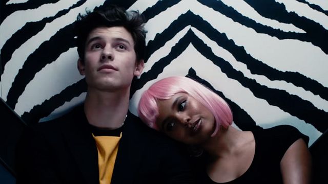 image de la news Une actrice de 13 Reasons Why en mode Lost in Translation dans le nouveau clip de Shawn Mendes