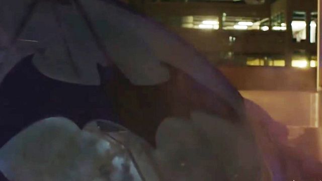 image de la news Arrowverse : Batwoman en action dans le nouveau teaser du cross-over Elseworlds