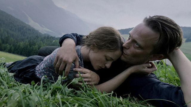 image de la news Bande-annonce Une vie cachée de Terrence Malick : un paysan face au nazisme