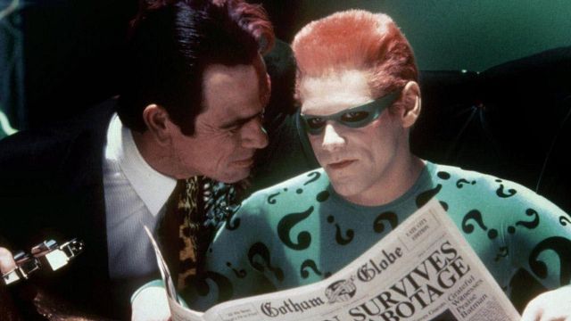 image de la news Batman Forever : quand Tommy Lee Jones essayait de voler la vedette à Jim Carrey