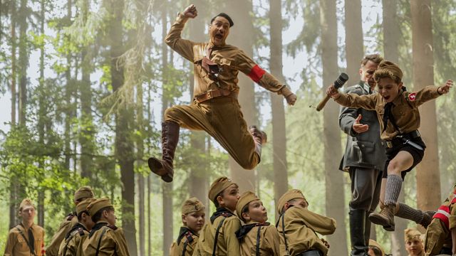 image de la news Le réalisateur de Thor Ragnarok et son Hitler primés à Toronto