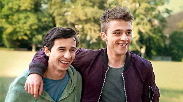 image de la news Un vrai bonhomme et bientôt chez Ozon... Qui est Benjamin Voisin, jeune acteur prometteur ?