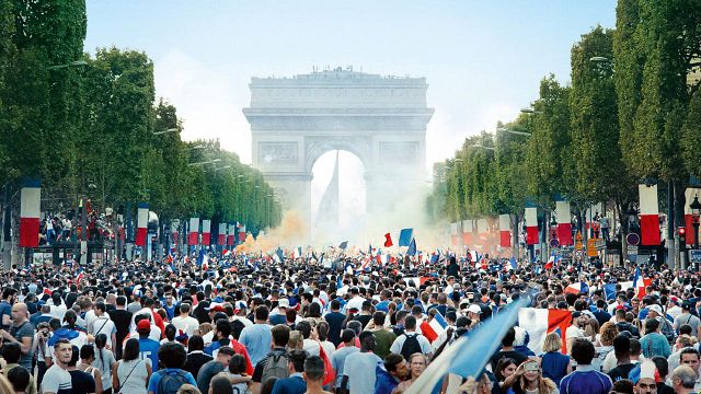image de la news Les Misérables en DVD/Blu Ray : avez-vous remarqué Vincent Cassel dans le film ?