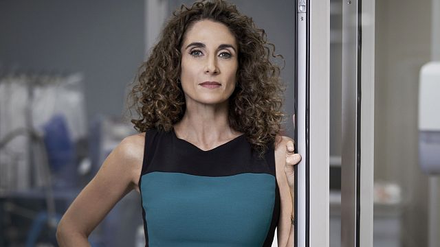 image de la news The Resident (TF1) : pourquoi Melina Kanakaredes (Lane Hunter) a-t-elle quitté la série ?