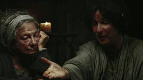 Kaamelott Une Grosse Erreur Sur Perceval S Est Glissee Dans La Serie News Series A La Tv Allocine