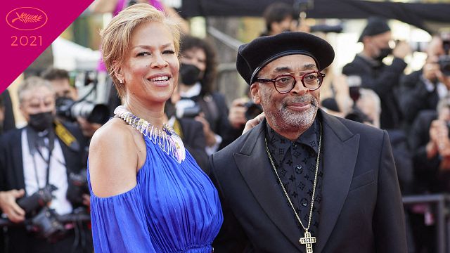 image de la news Cannes 2021, les marches : Spike Lee et Tim Roth prennent la pose au festival