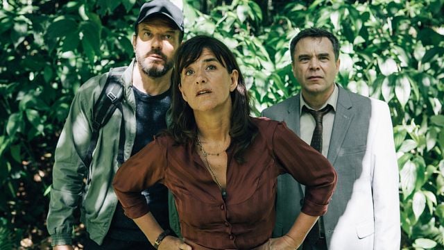 image de la news Ils étaient dix sur M6 : que pense la presse de la série adaptée d'Agatha Christie ?