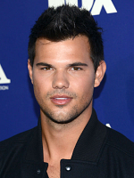 image de Lautner Taylor