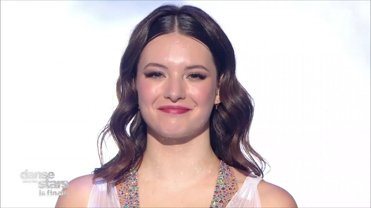 Ça fait du bien" : après Danse avec les stars, Elsa Bois a déjà pris le  large… - TV ACTU by AlloCiné