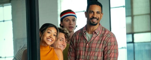 L'amour est un sport d'équipe dans Prise au jeu. 