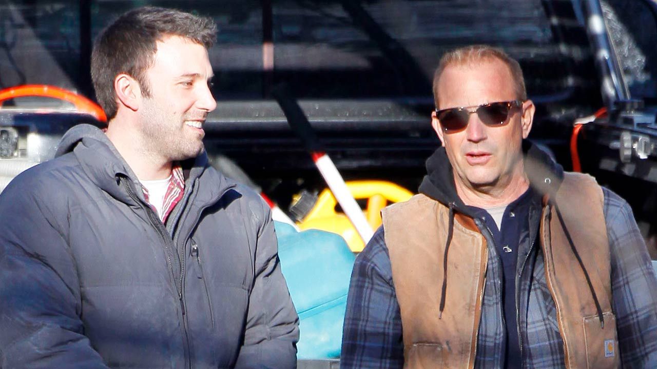 "Je me souviens d’eux, absolument !" : il y a 37 ans, Kevin Costner croisait les figurants Ben Affleck et Matt Damon