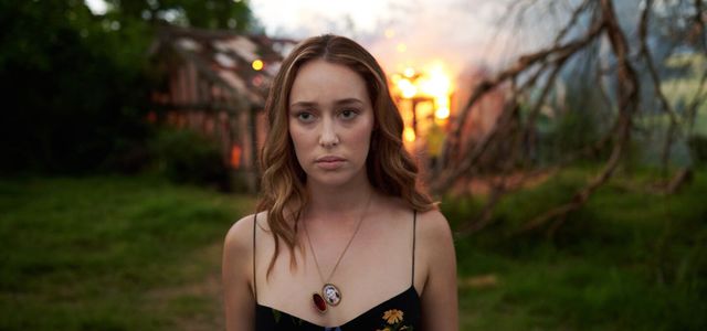 Alycia Debnam-Carey dans le rôle d'Alice adulte