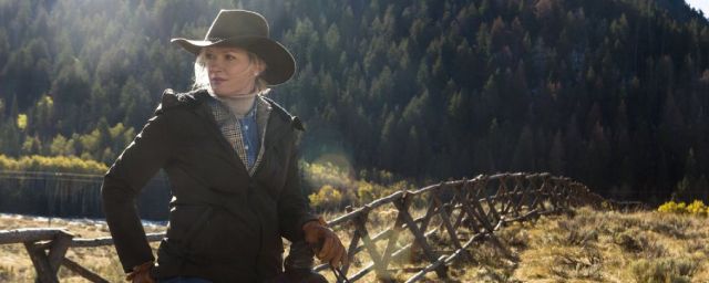 Evelyn Dutton, la défunte épouse de John Dutton, sous les traits de l'actrice Gretchen Mol