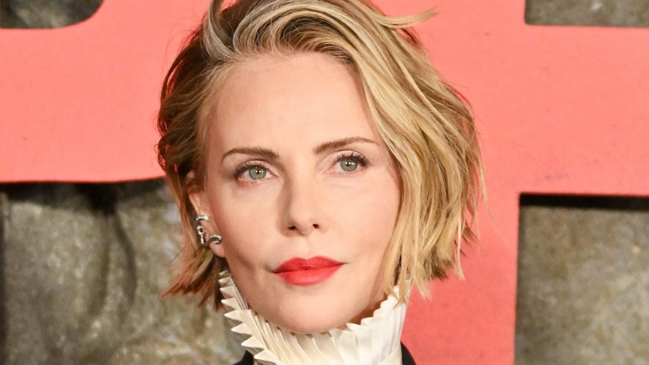 "J'espère le croiser un jour" : Charlize Theron ne mâche pas ses mots face aux déclarations de Timothée Chalamet