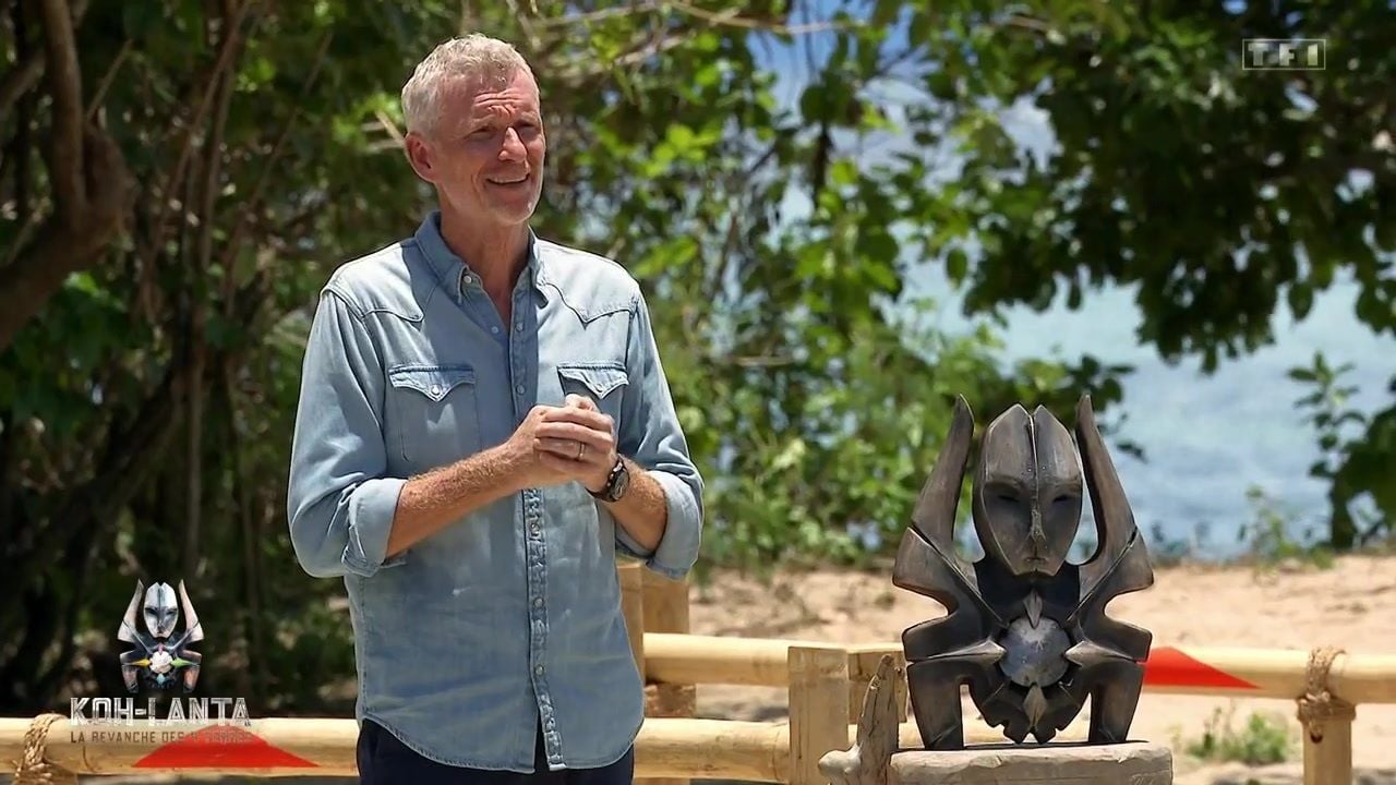 Koh-Lanta : “Ce serait quelqu'un qui…”, Denis Brogniart dresse le  portrait-robot de l'aventurier idéal - TV ACTU by AlloCiné
