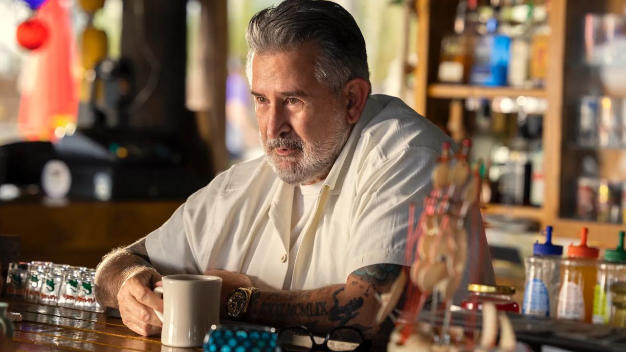 Fun fact : les tatouages qu'il arbore dans Florida Man sont authentiques !