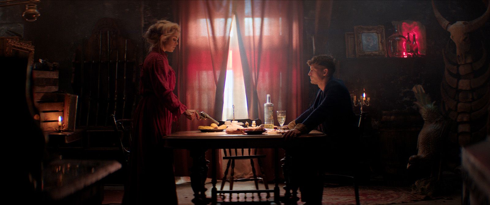 Alice Isaaz et Niels Schneider