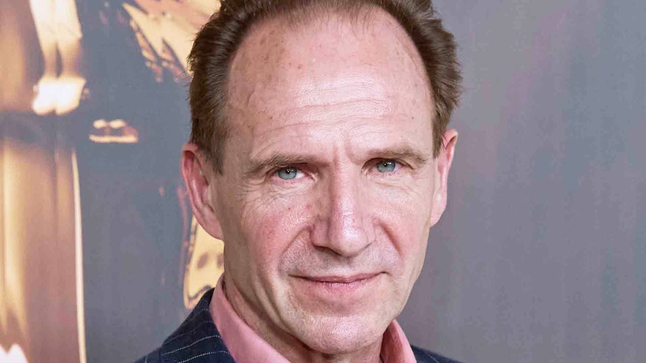 "Ma carrière est finie" : il y a 28 ans, Ralph Fiennes était persuadé d'avoir commis une irréparable erreur en acceptant de jouer dans ce "navet"