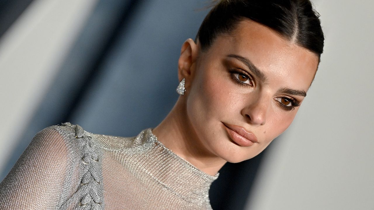“Hollywood is out of whack”: Emily Ratajkowski quits her acting career