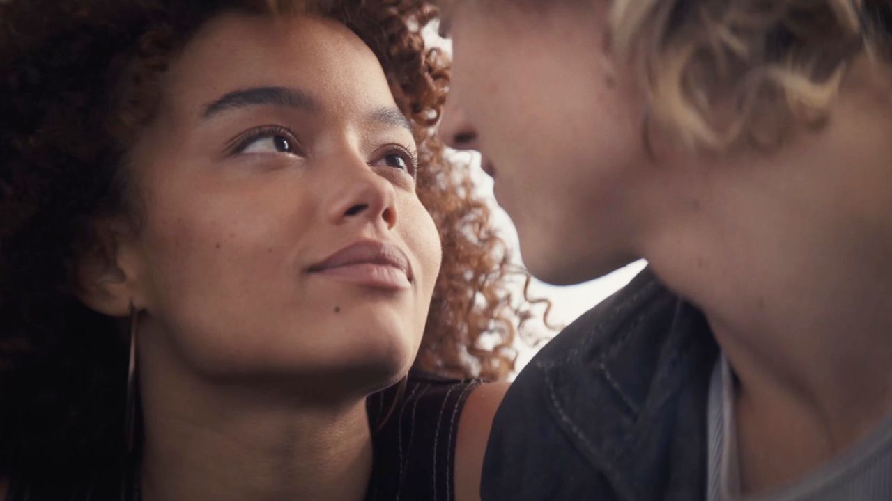 Whitney Peak, nouvelle héroïne de Hunger Games : Lever de soleil sur la moisson, dévoilée par AlloCiné — Cinéma & Films