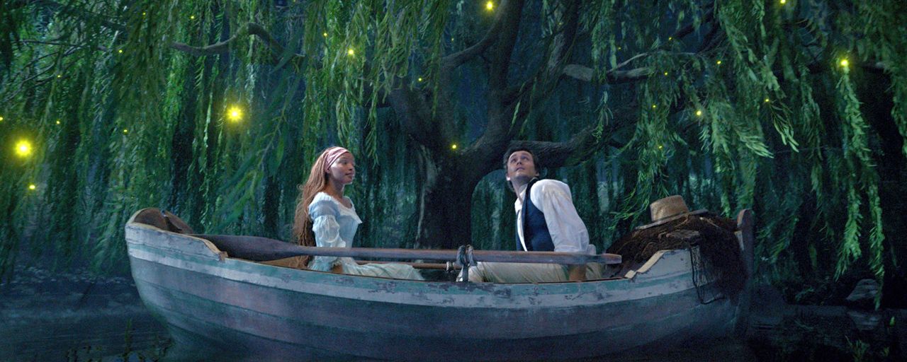 Halle Bailey & Jonah Hauer-King 