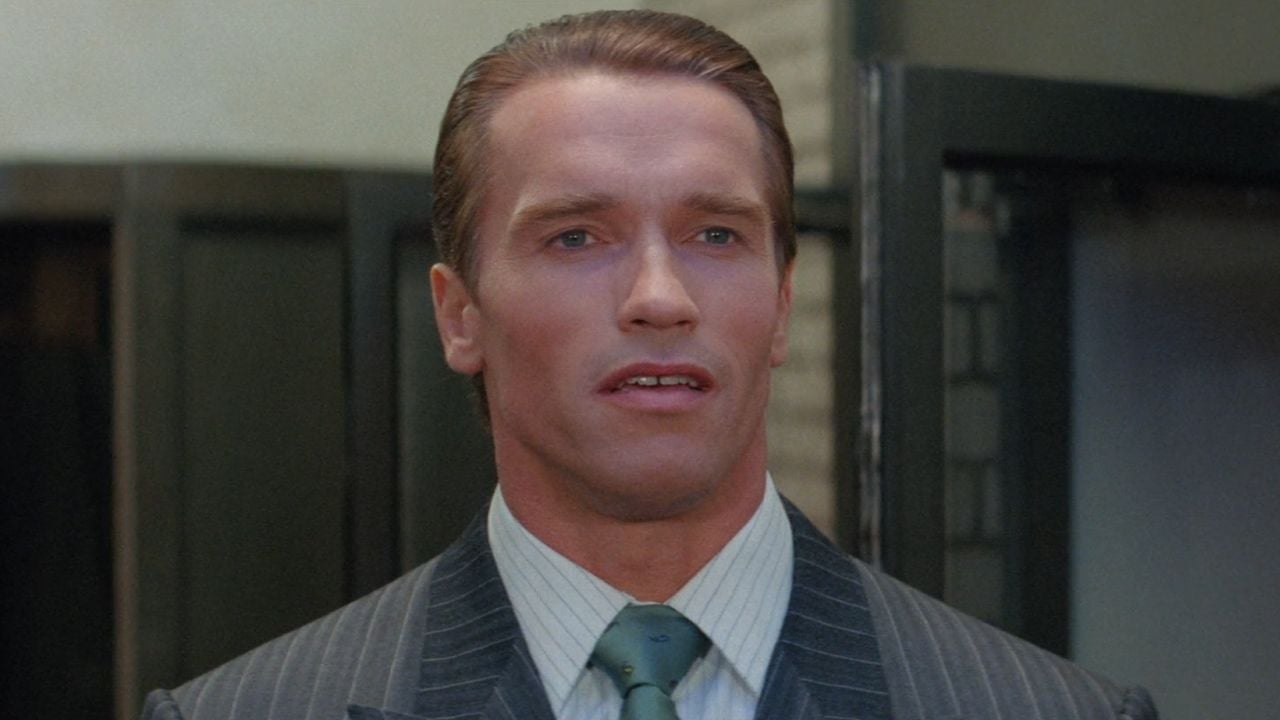 It’s a failure and a bit forgotten: Schwarzenegger was forced to play in this movie!