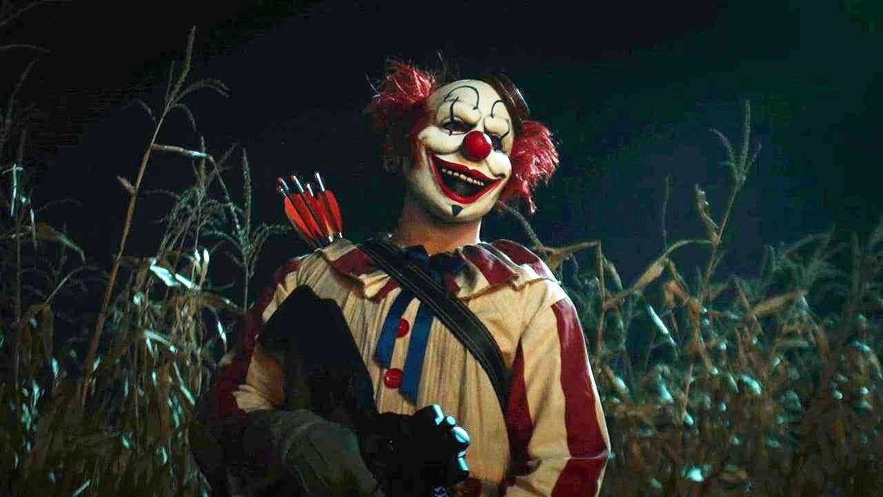 Clown lovers? Are you going to watch this movie trailer in the movie this summer?
